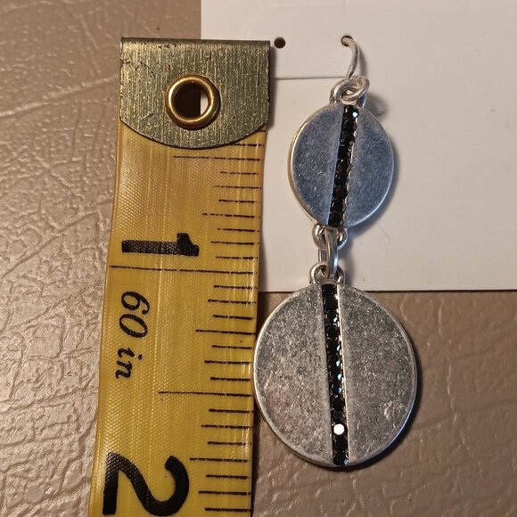 belk silver-tone double disc linear black pave rhinestone accent earrings - NWT - Picture 9 of 9